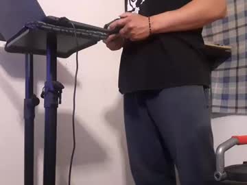 alamorousdaddy - Live Performer