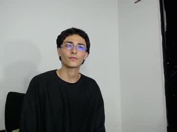 criss_420 - Free Live Cam Boys Online
