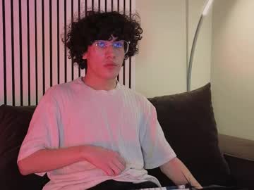 fains_ - Free Live Cam Boys Online