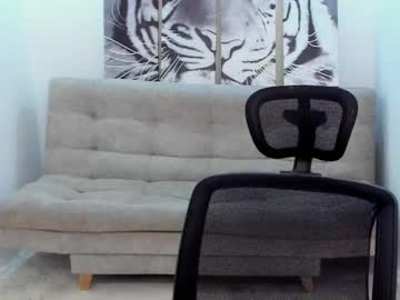 garret_mathix - Live Performer