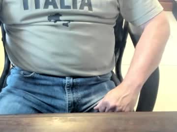 guygdr - Watch Unlimited Free Male Cams