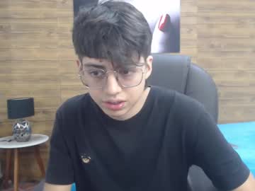 jhoellx - Live Performer