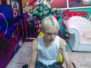 jisus_cat - Free Live Cam Boys Online