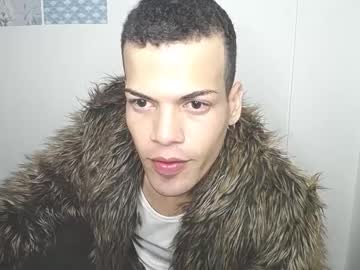 juicy_boy22 - Watch Unlimited Free Male Cams
