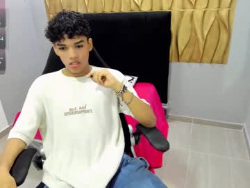 kenn__18 - Watch Unlimited Free Male Cams