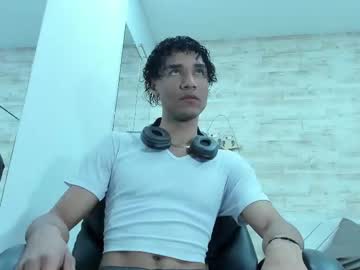 mauro_zeta - Watch Unlimited Free Male Cams