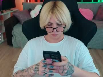 maxvice - Free Live Cam Boys Online