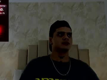 myke_adams_ - Live Performer
