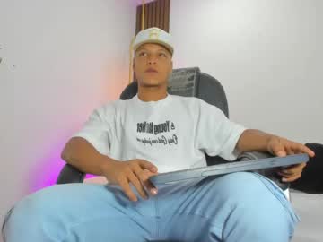 ricky_owens1 - Watch Unlimited Free Male Cams