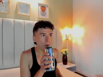 seantroyy - Free Live Cam Boys Online