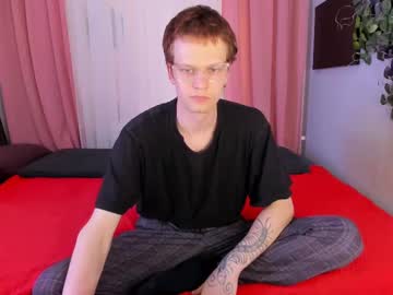 skinnybuthugex - Watch Unlimited Free Male Cams
