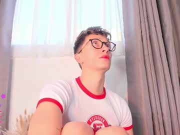 thiago_jones - Live Performer