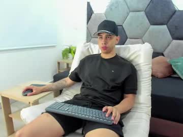 zacckevans - Watch Unlimited Free Male Cams